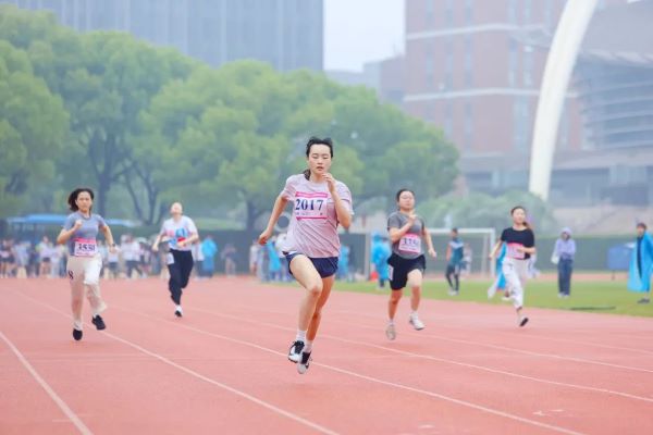 绿茵体育全站商务合作信息公开网站内容管理中心