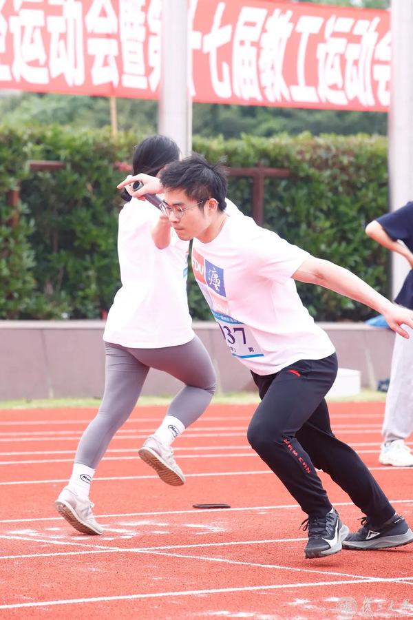 绿茵体育全站专属采购通道登录与订单提交通道