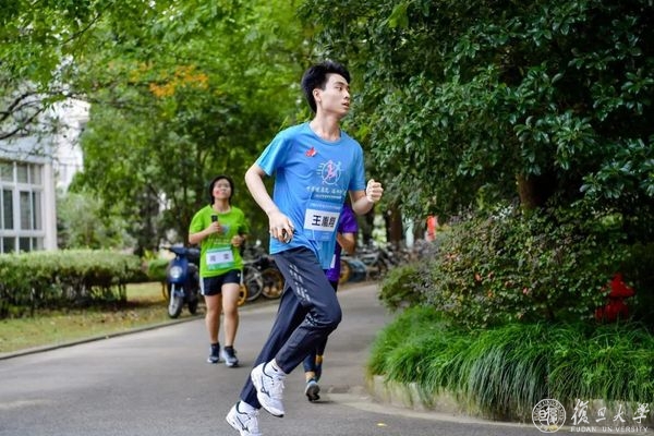 绿茵体育文体娱乐类大宗商务采购综合服务网
