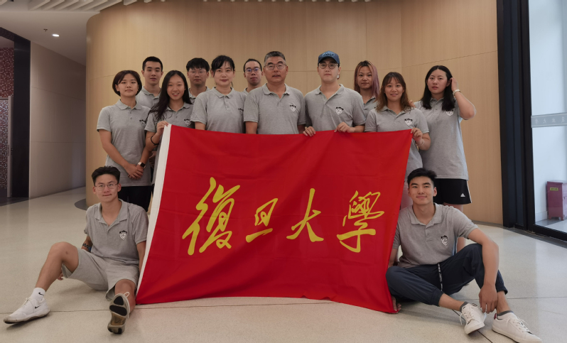 绿茵体育通用行业大宗贸易综合服务网页标准配置