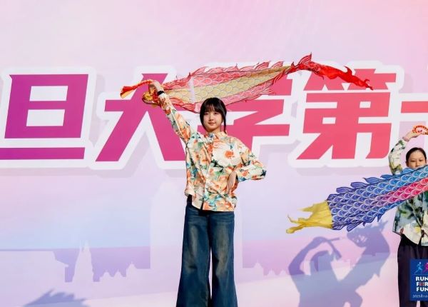 绿茵体育官方响应式多终端网页版面配置管理